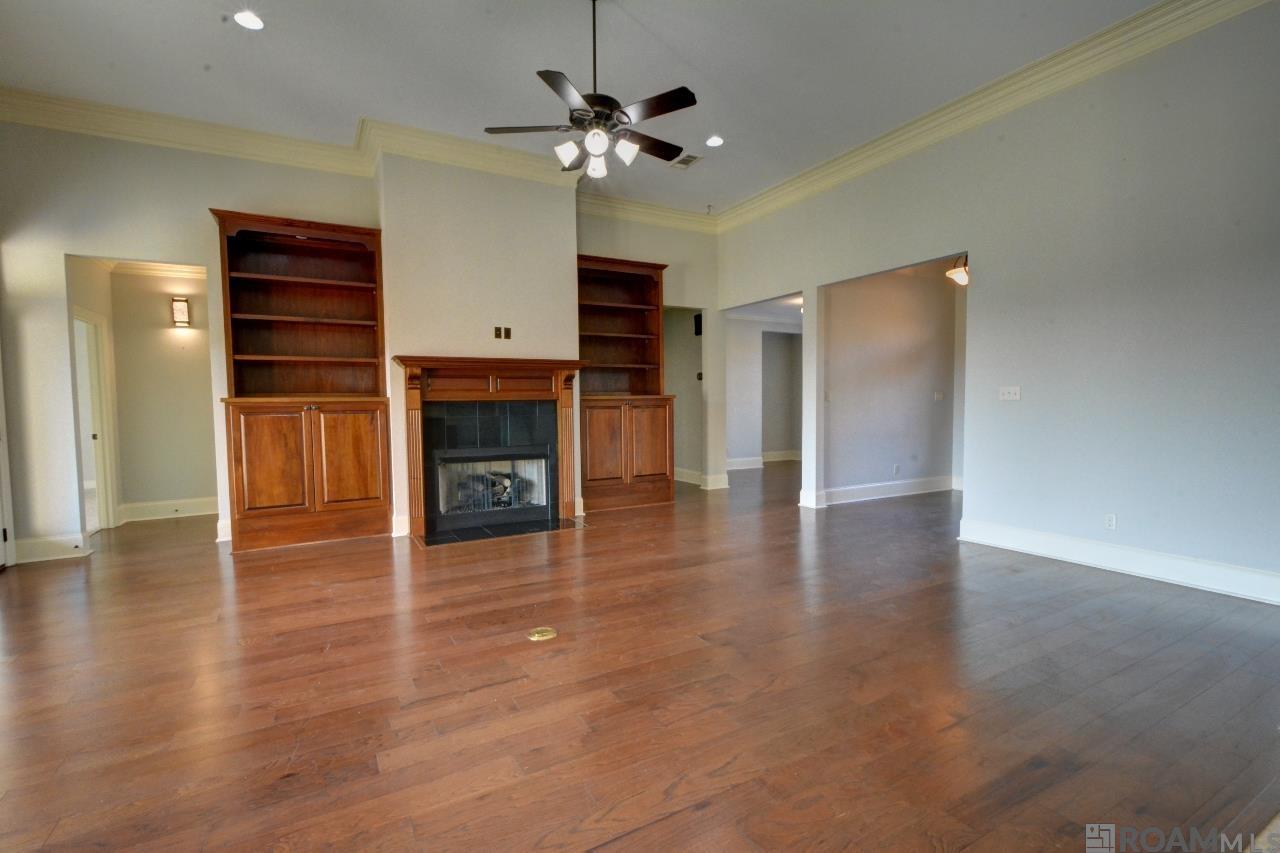 22453 Fairway View Dr