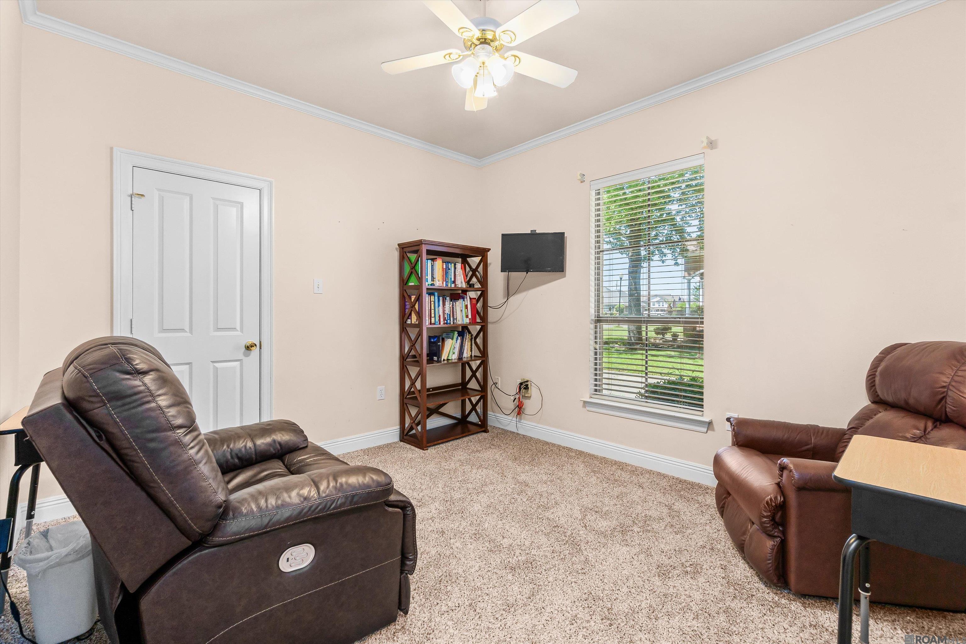 1243 Roseway Blvd