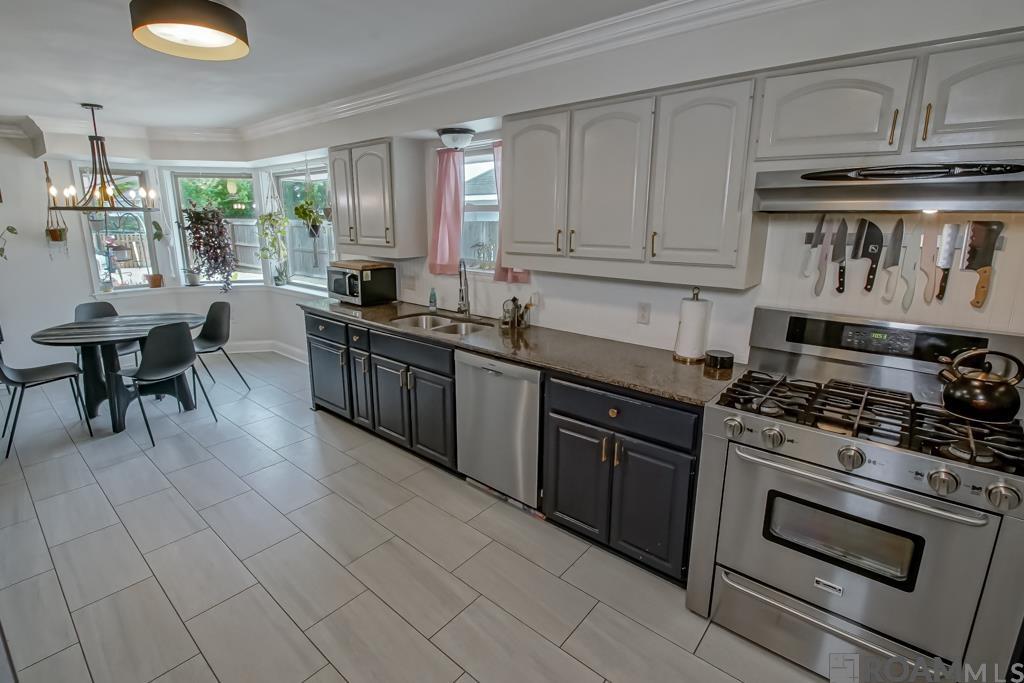 816 Daventry Dr