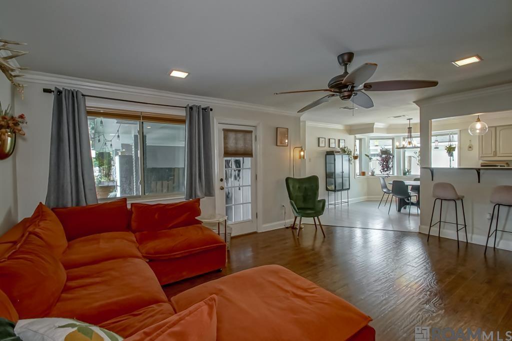 816 Daventry Dr