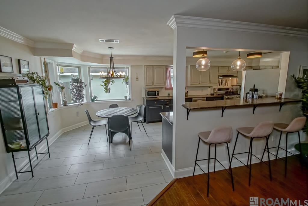 816 Daventry Dr