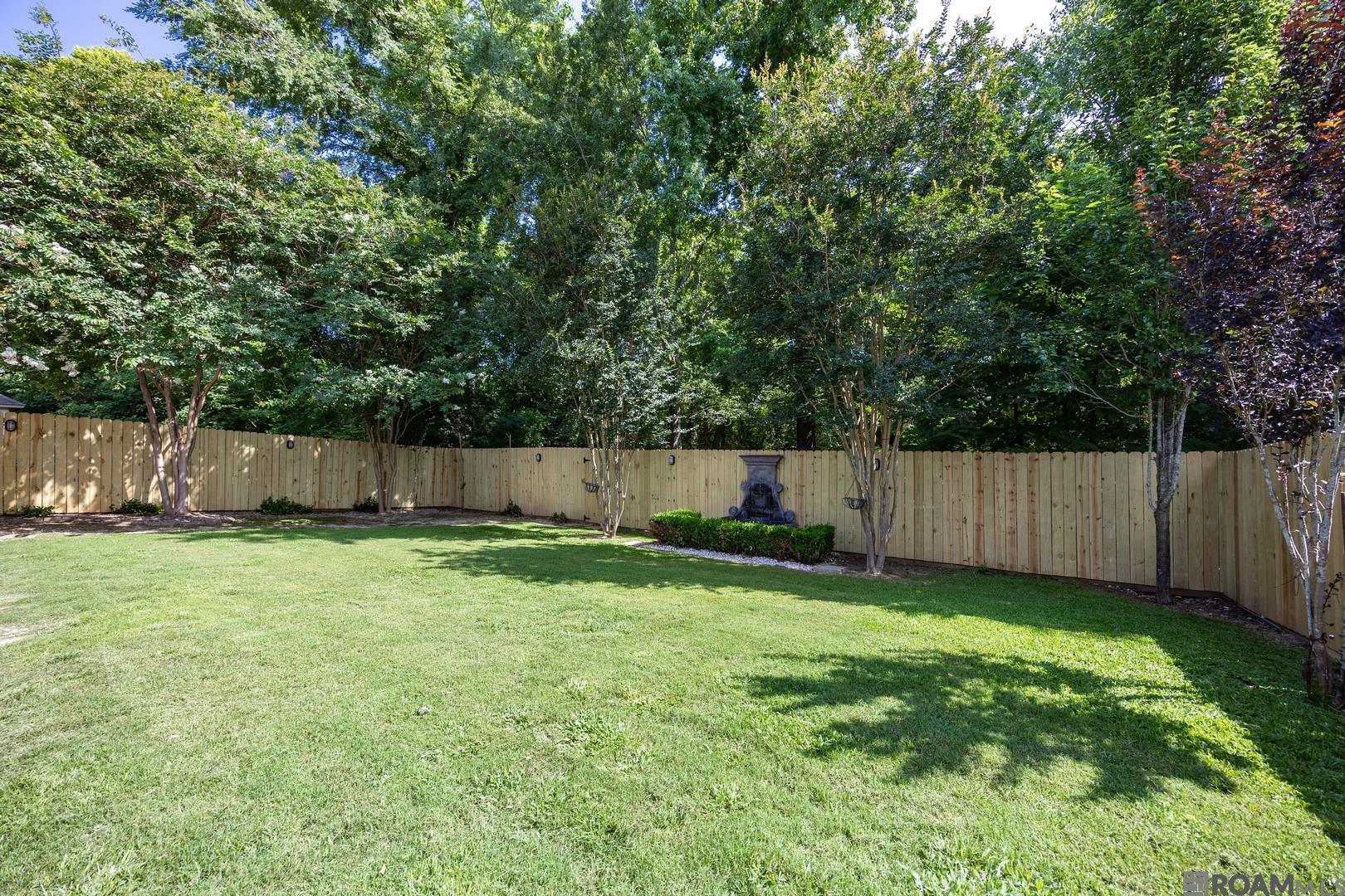 9401 Boone Dr