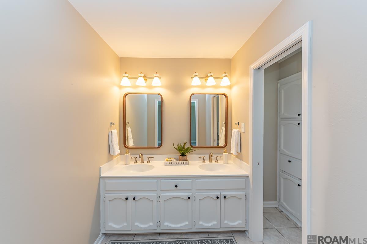 278 Heatherwood Dr