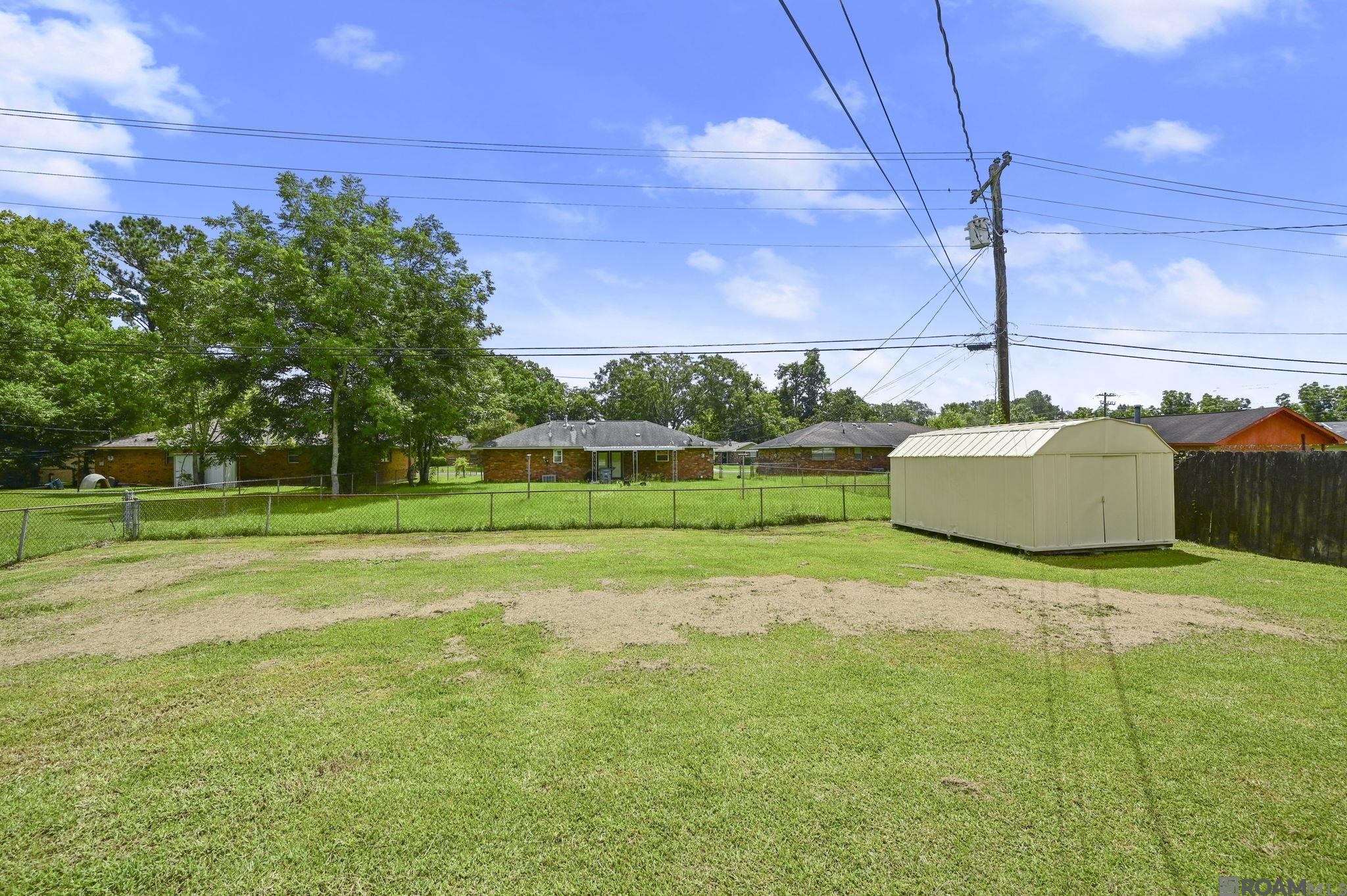208 Sherron Ave