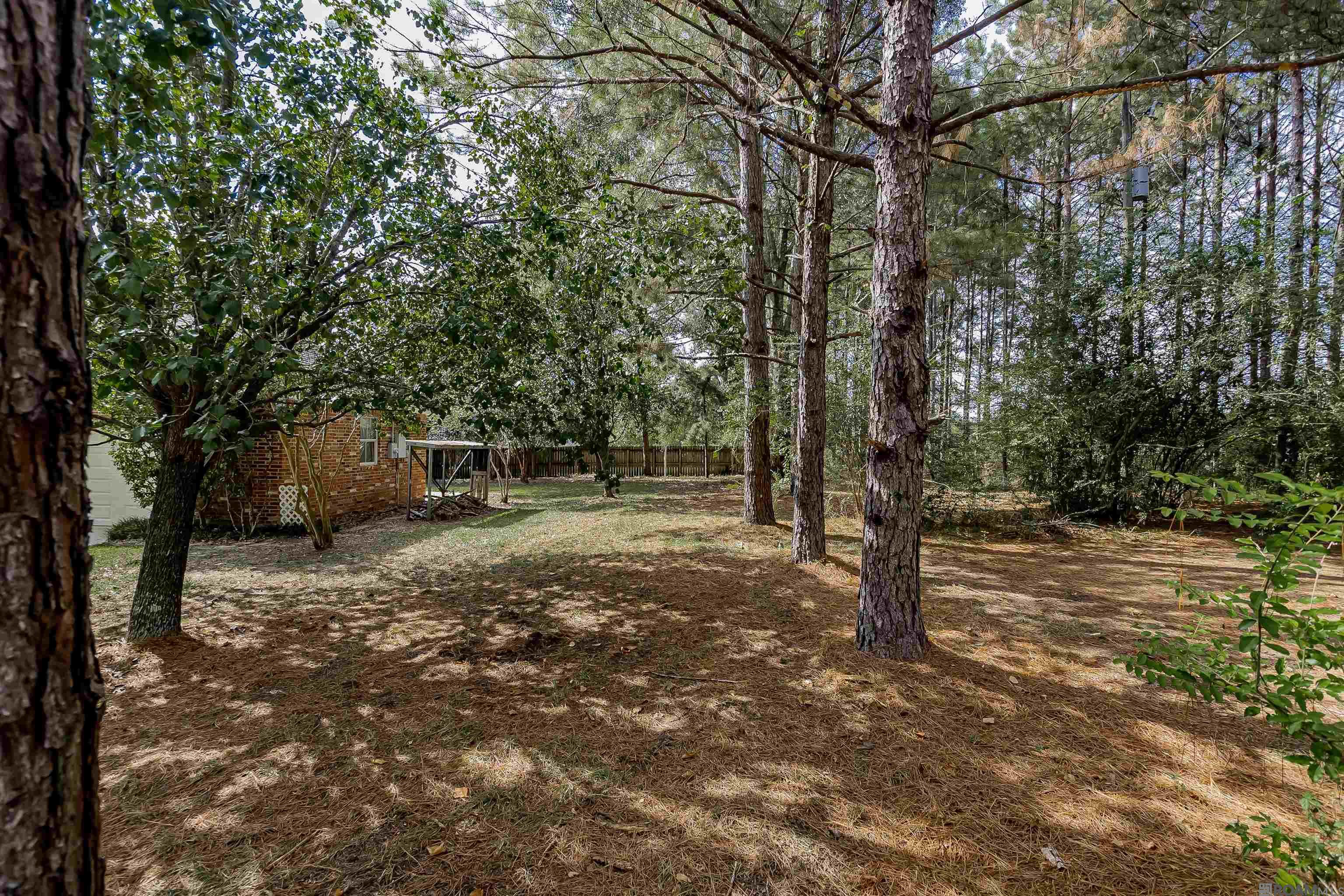 6959 Elm Park Ln