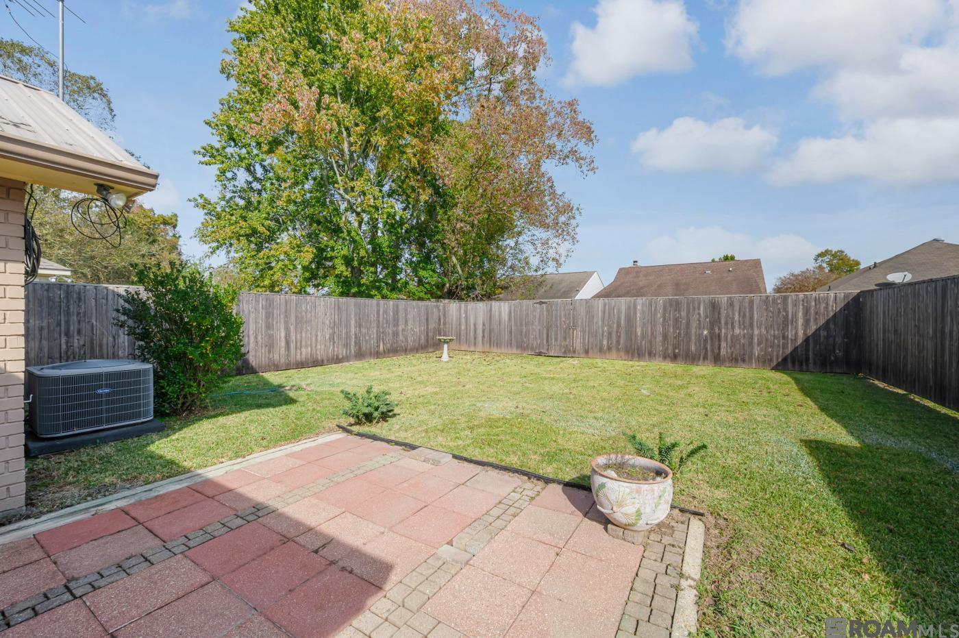 15521 Summerwood Ave