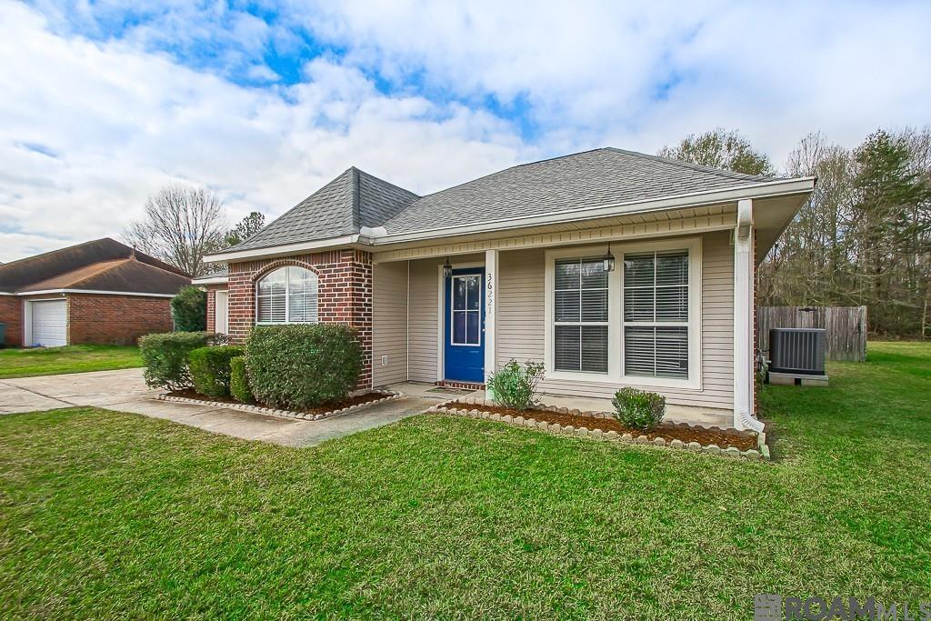 36221 Lynchburg Dr