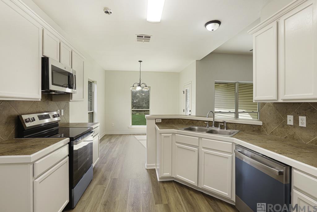 14200 Stones Throw Ct