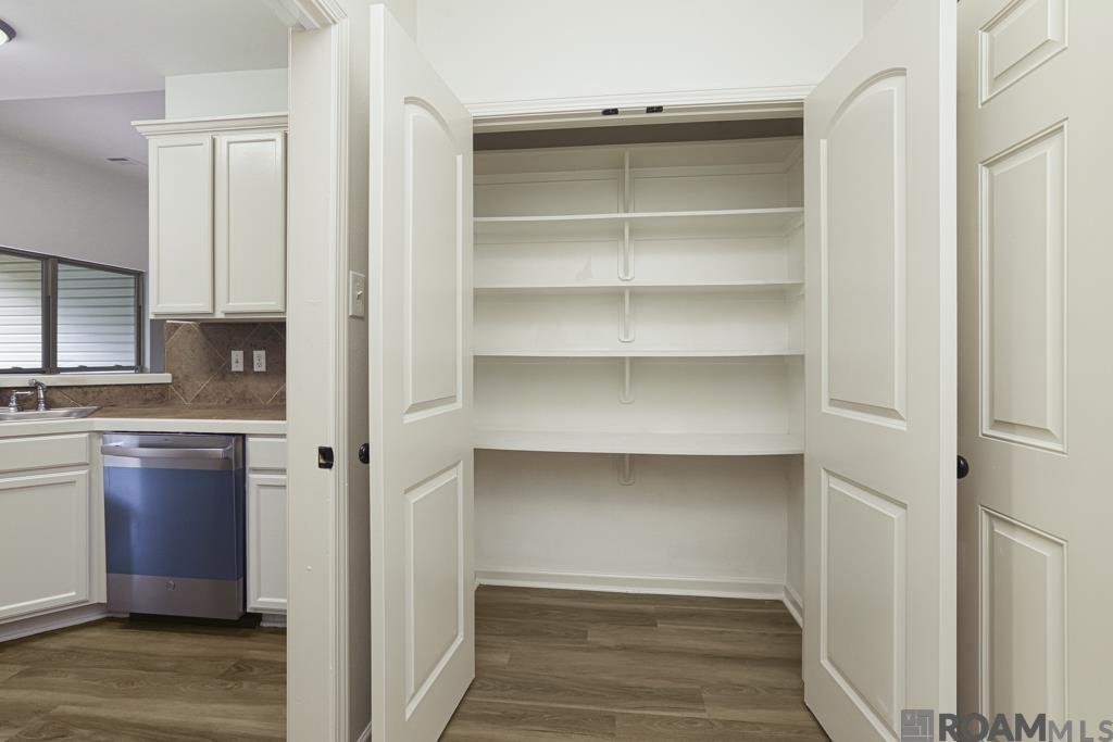14200 Stones Throw Ct