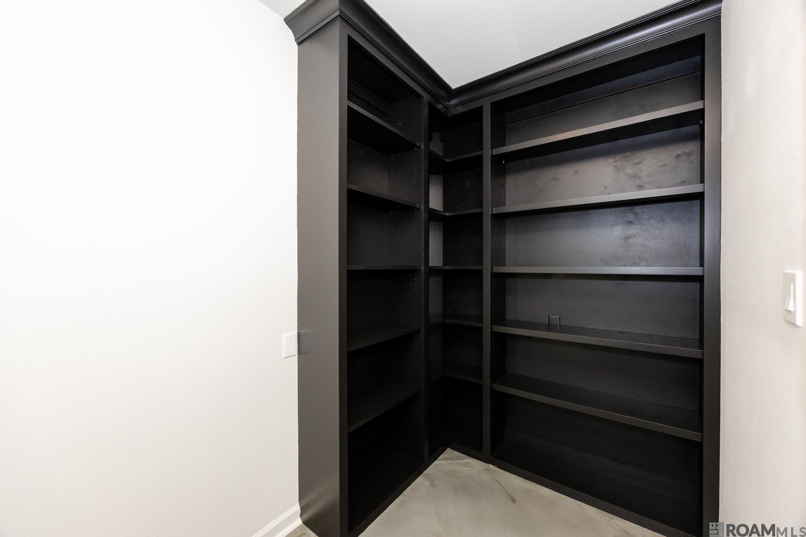 12424 Mollylea Dr