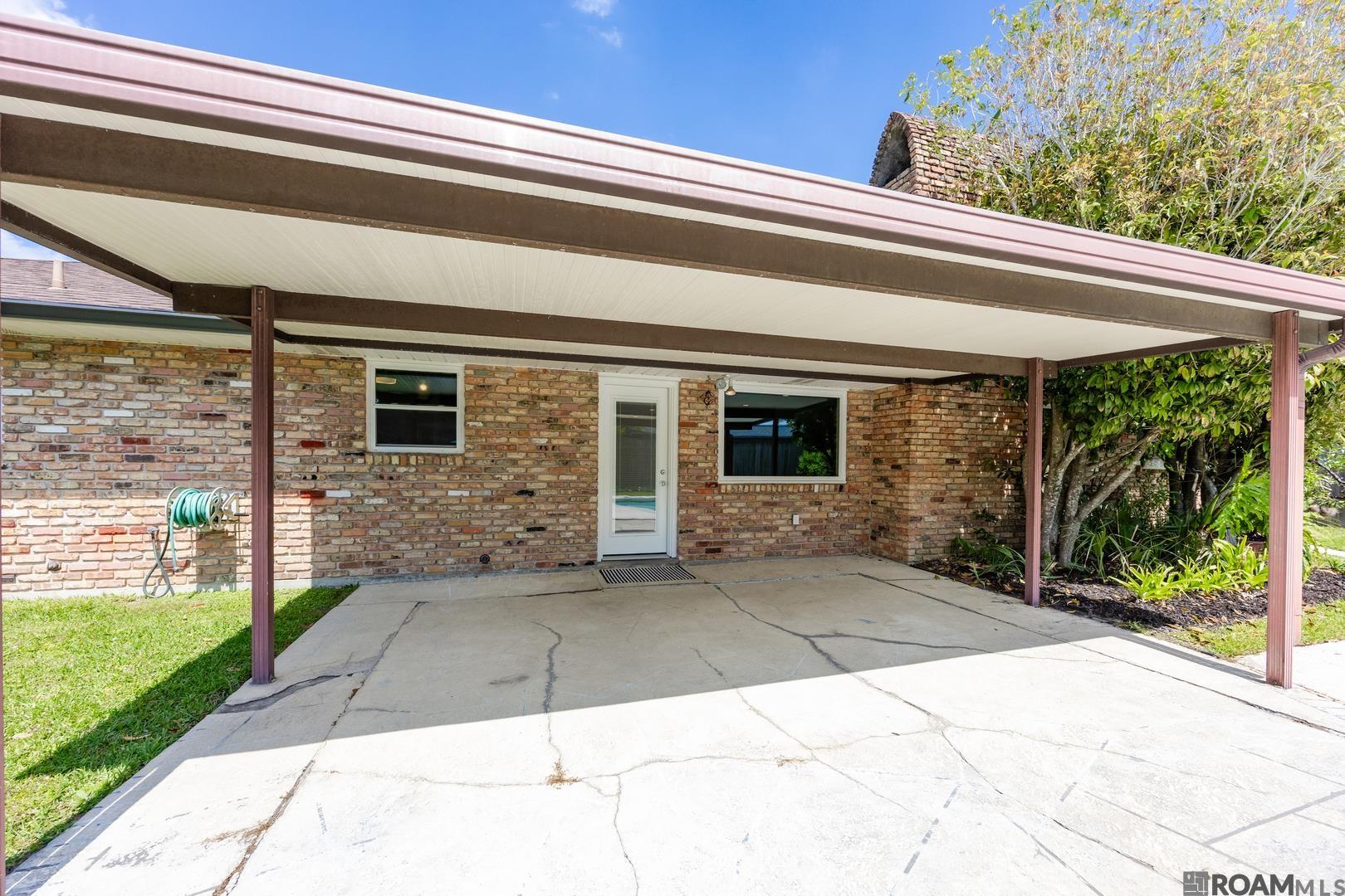 12424 Mollylea Dr