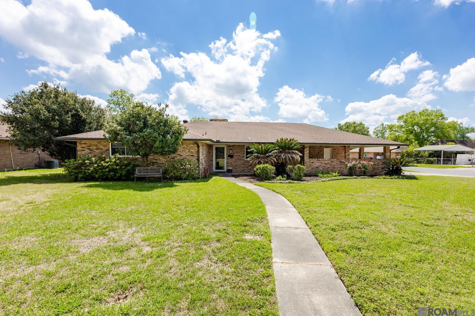12424 Mollylea Dr