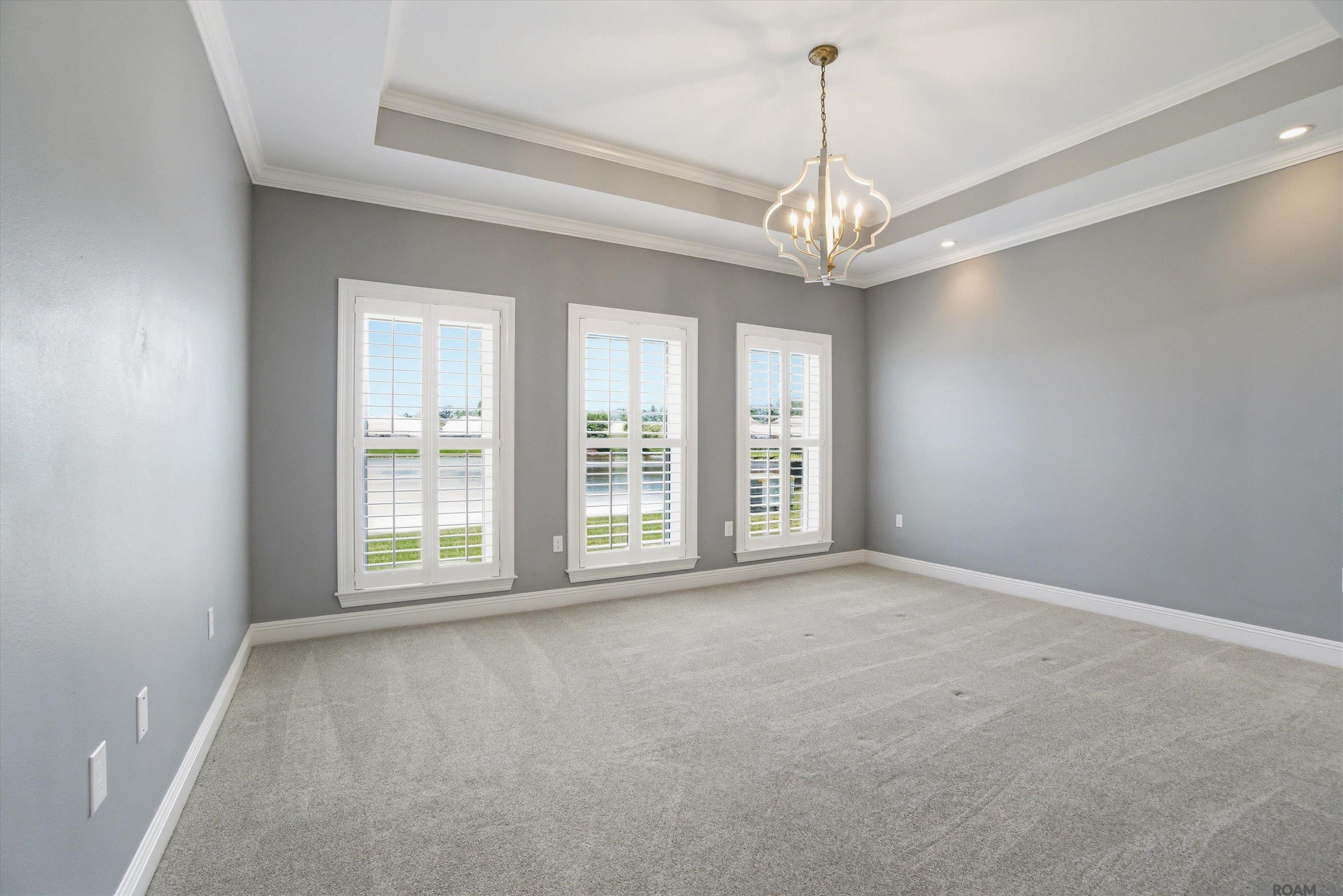 13383 Williamsburg Dr