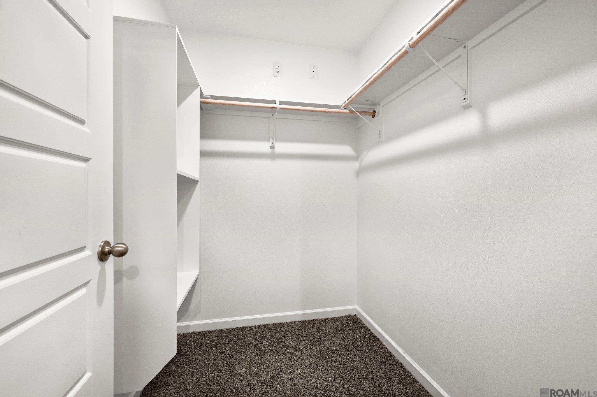 5404 Gallantry Court