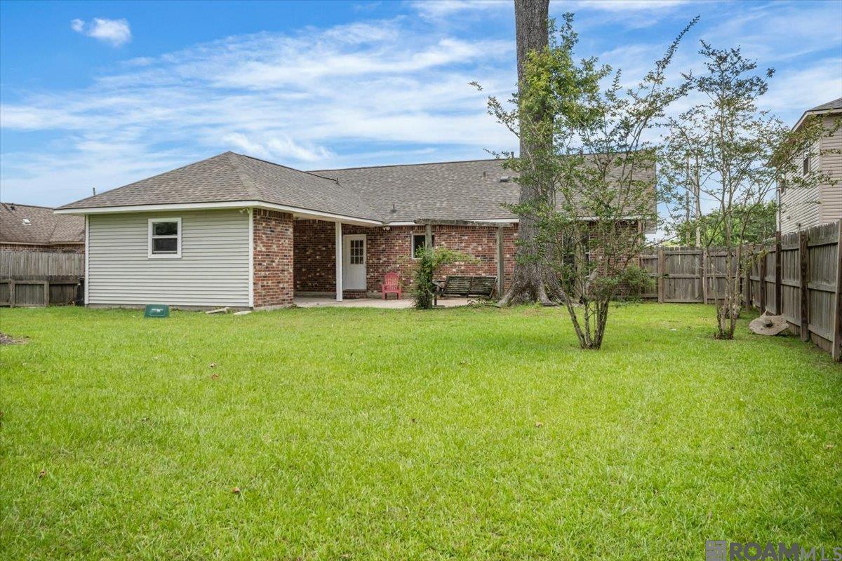3526 Redbud Drive