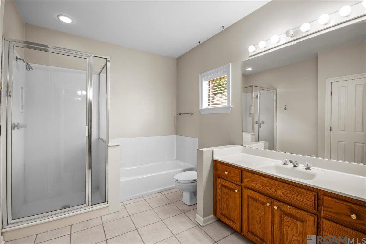 3526 Redbud Drive