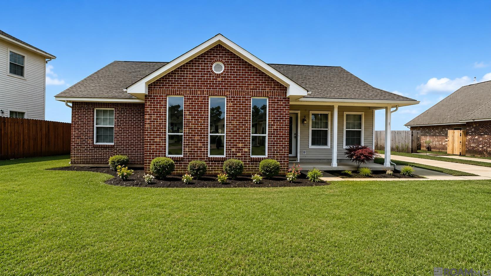 3526 Redbud Drive