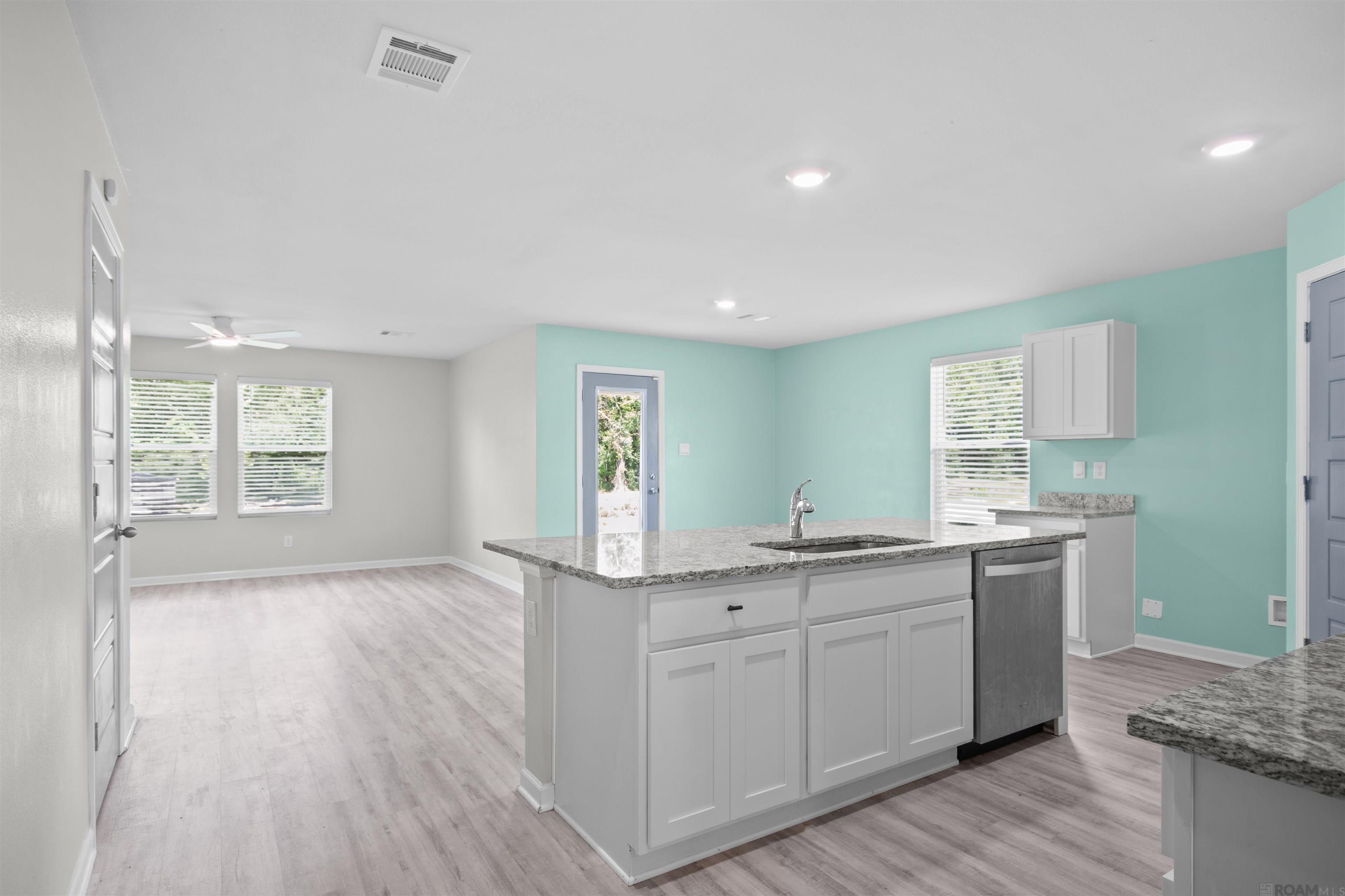 12937 Bay Leaf Dr