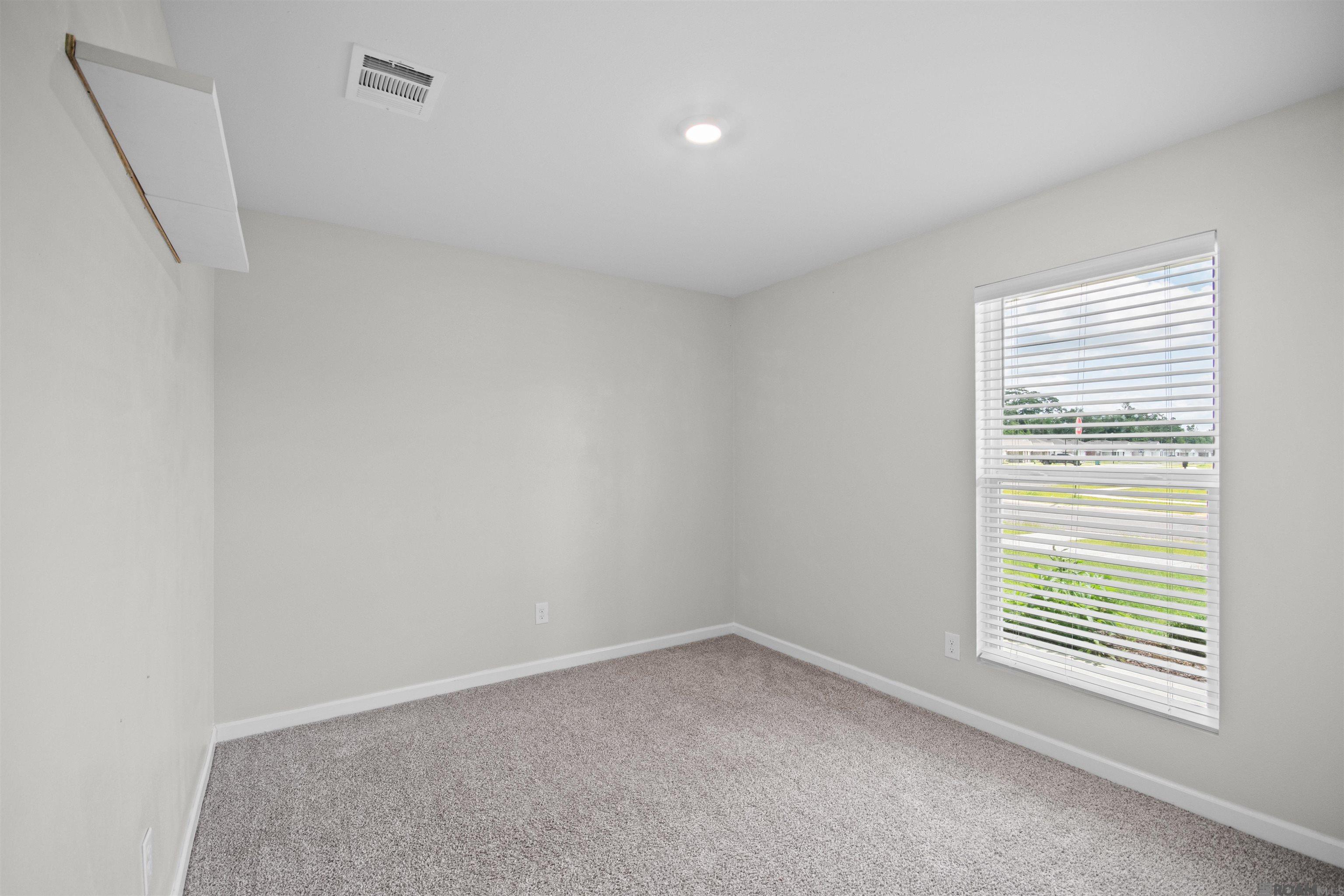 12937 Bay Leaf Dr