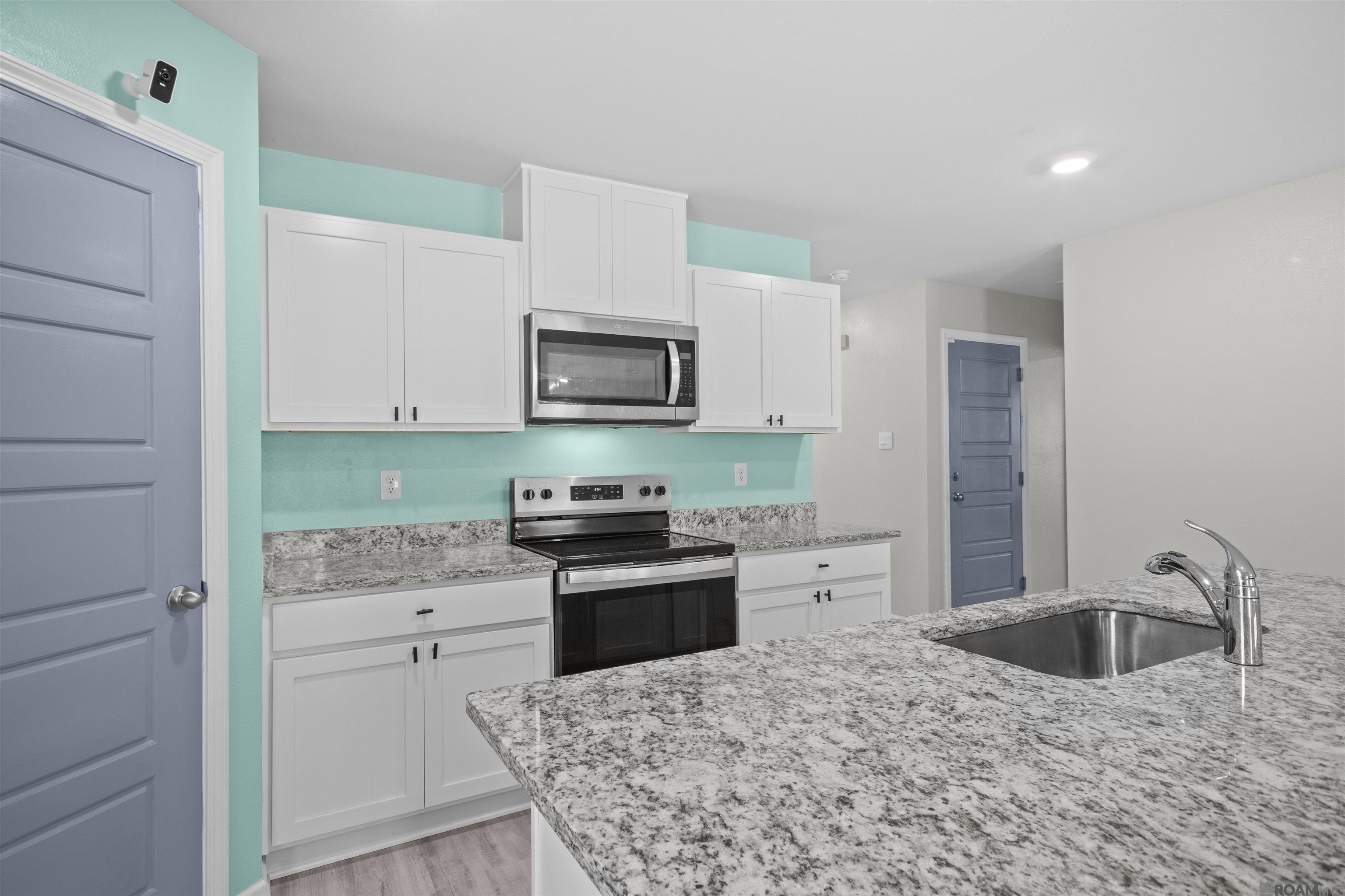 12937 Bay Leaf Dr