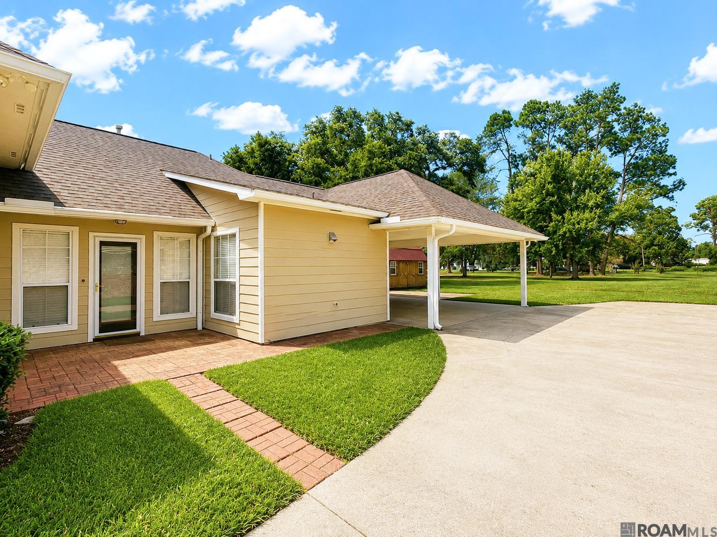 105 River Run Ct