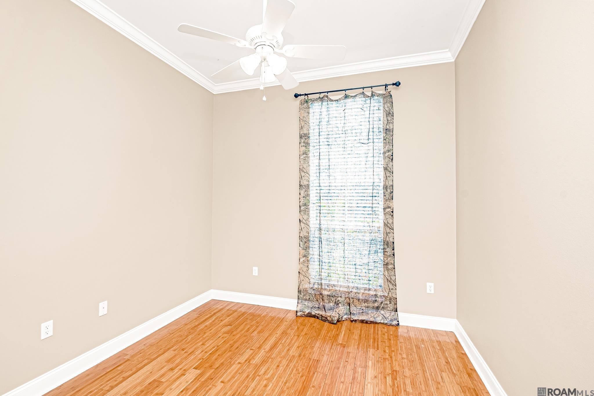 105 River Run Ct