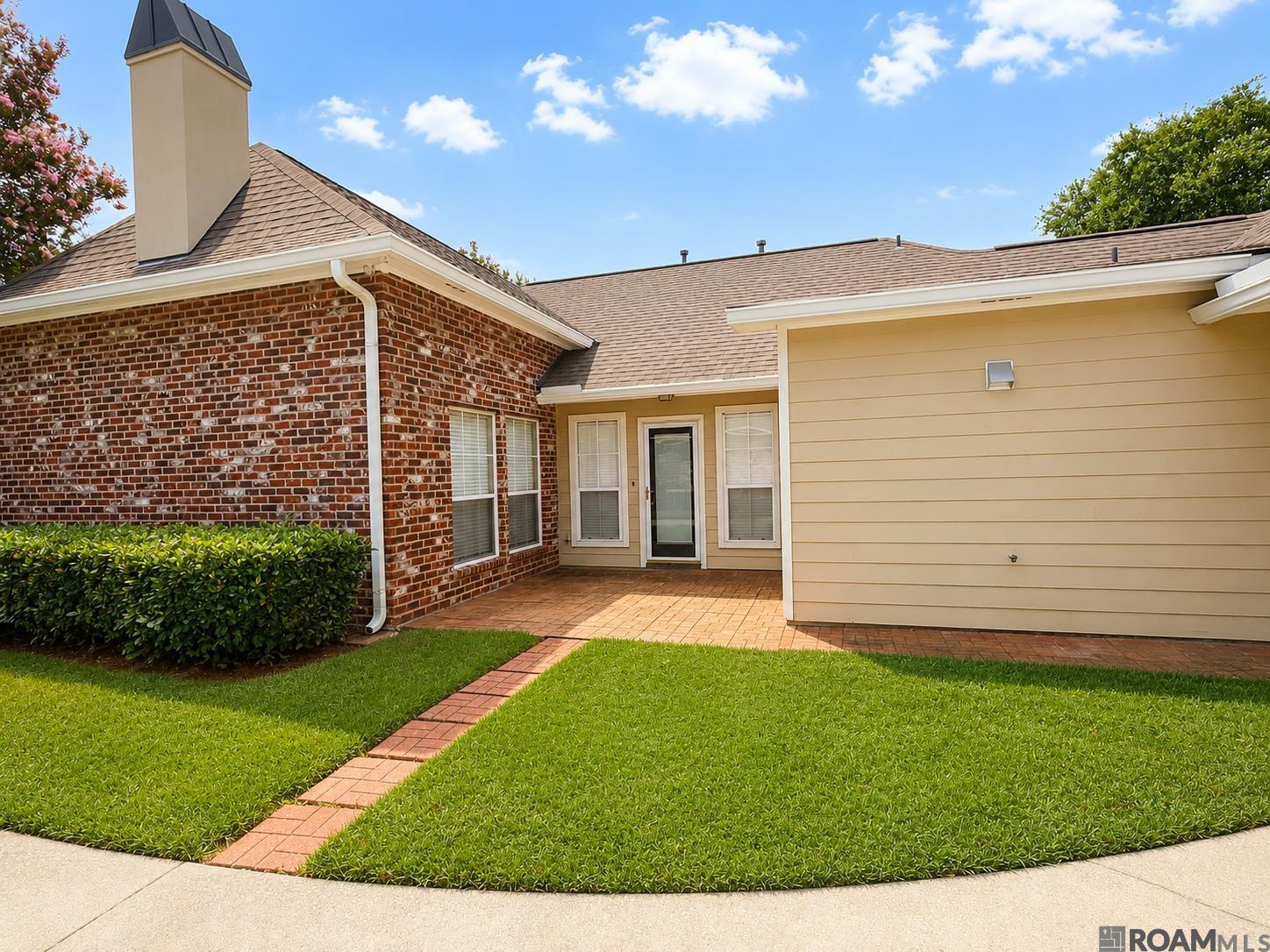 105 River Run Ct