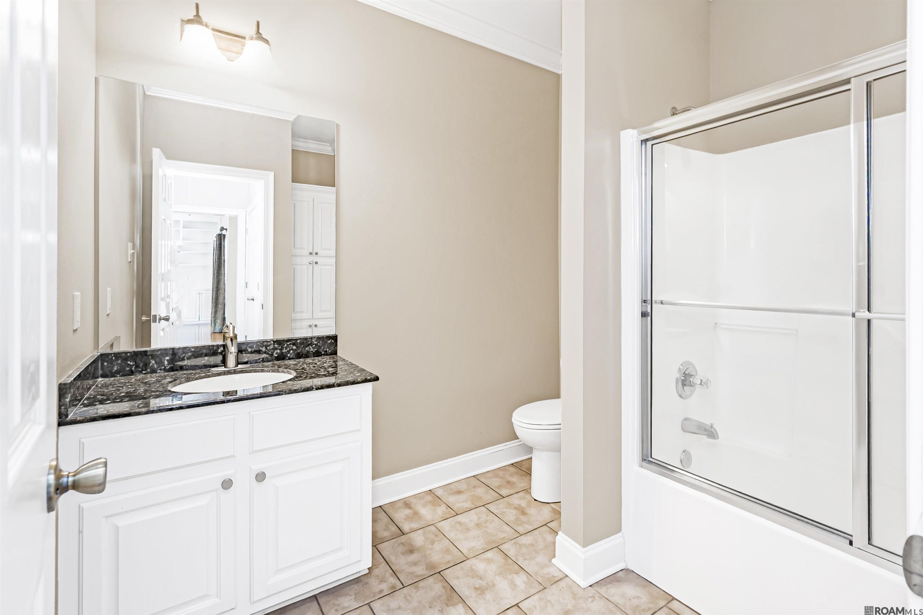105 River Run Ct