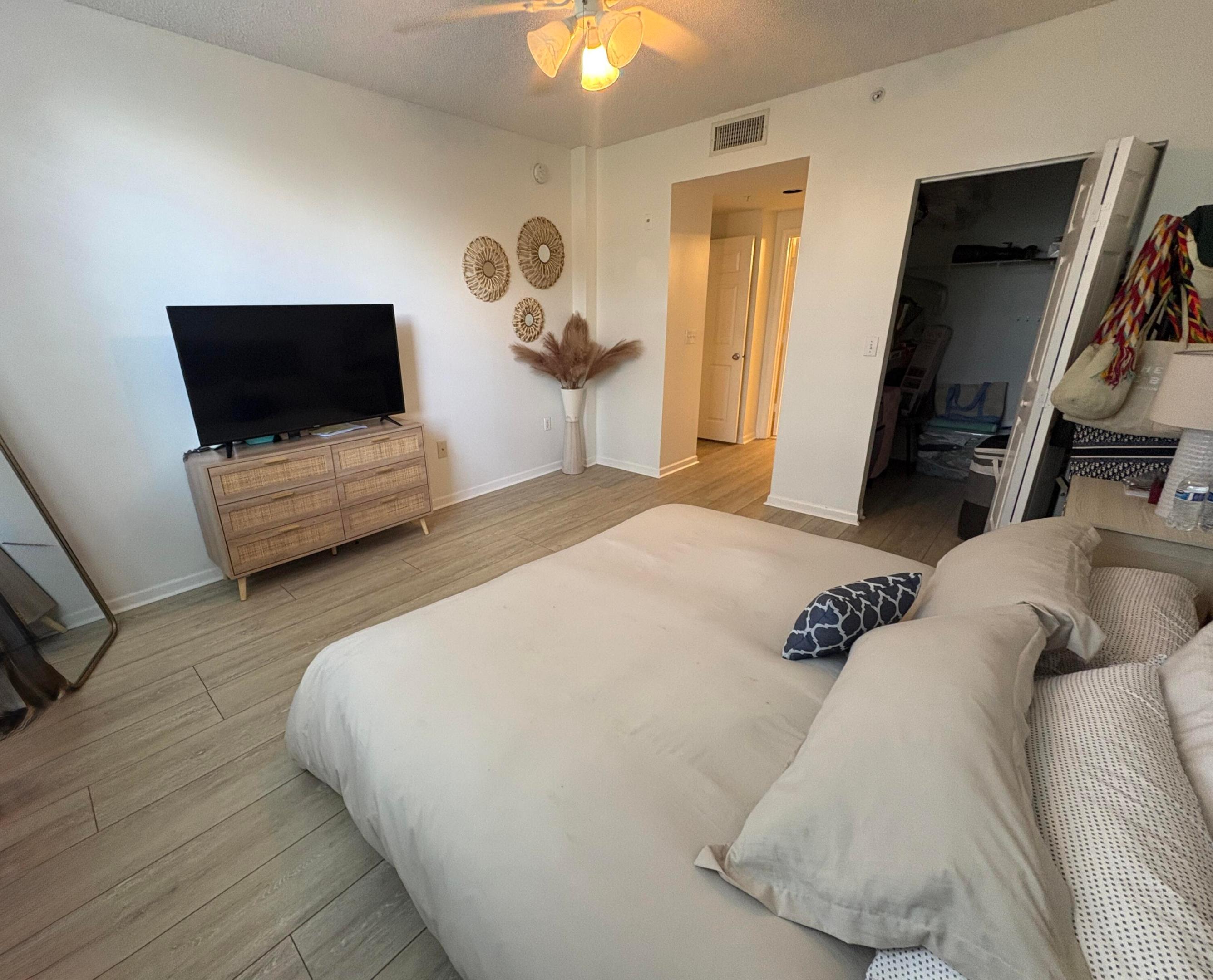 11790 Saint Andrews Place 207