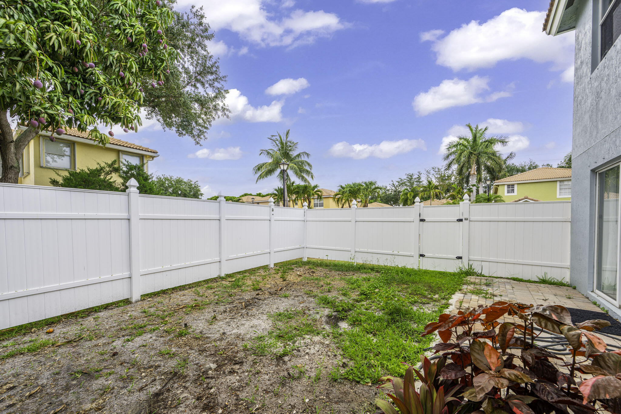3460 COMMODORE Court
