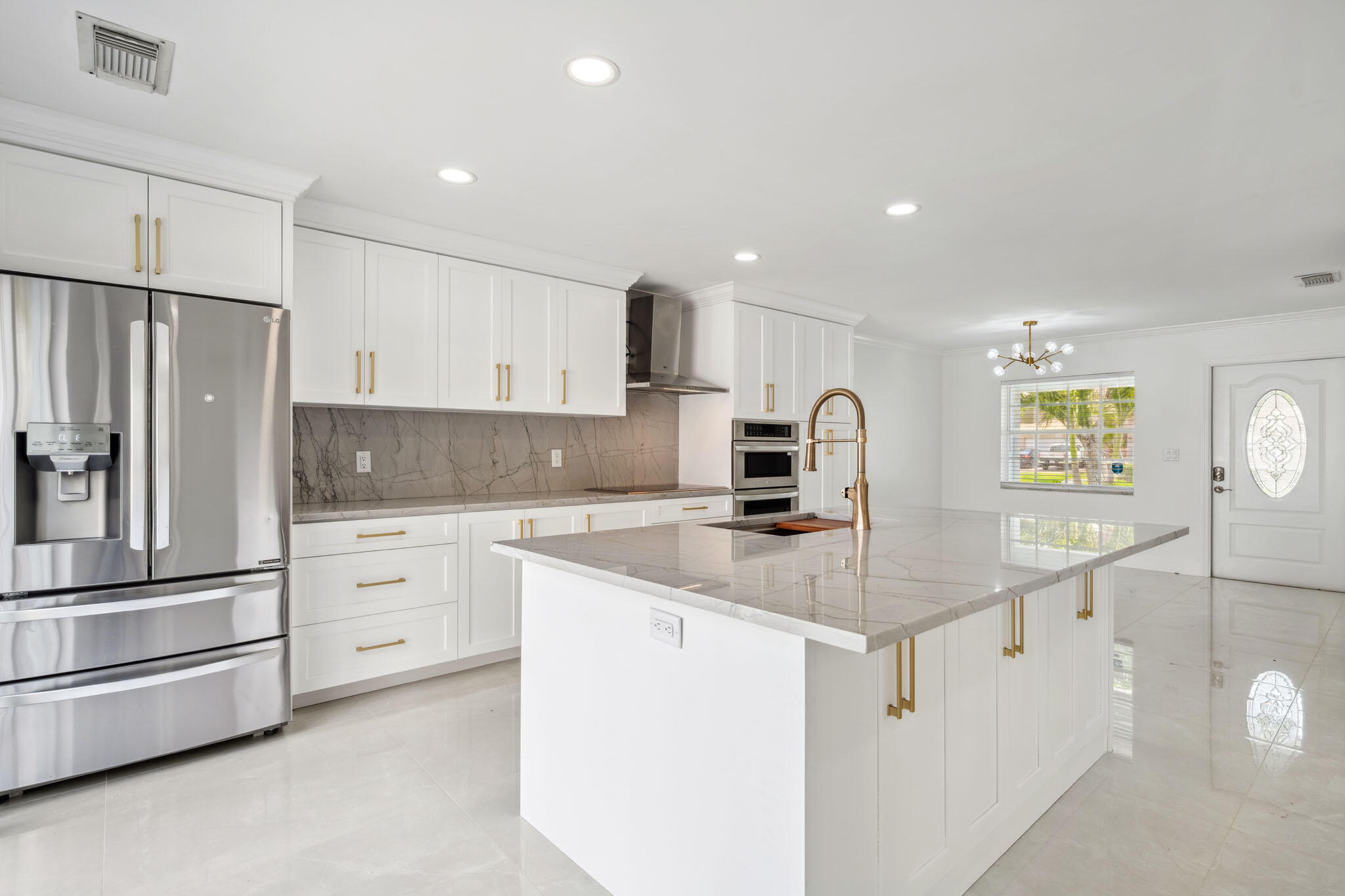 3460 COMMODORE Court