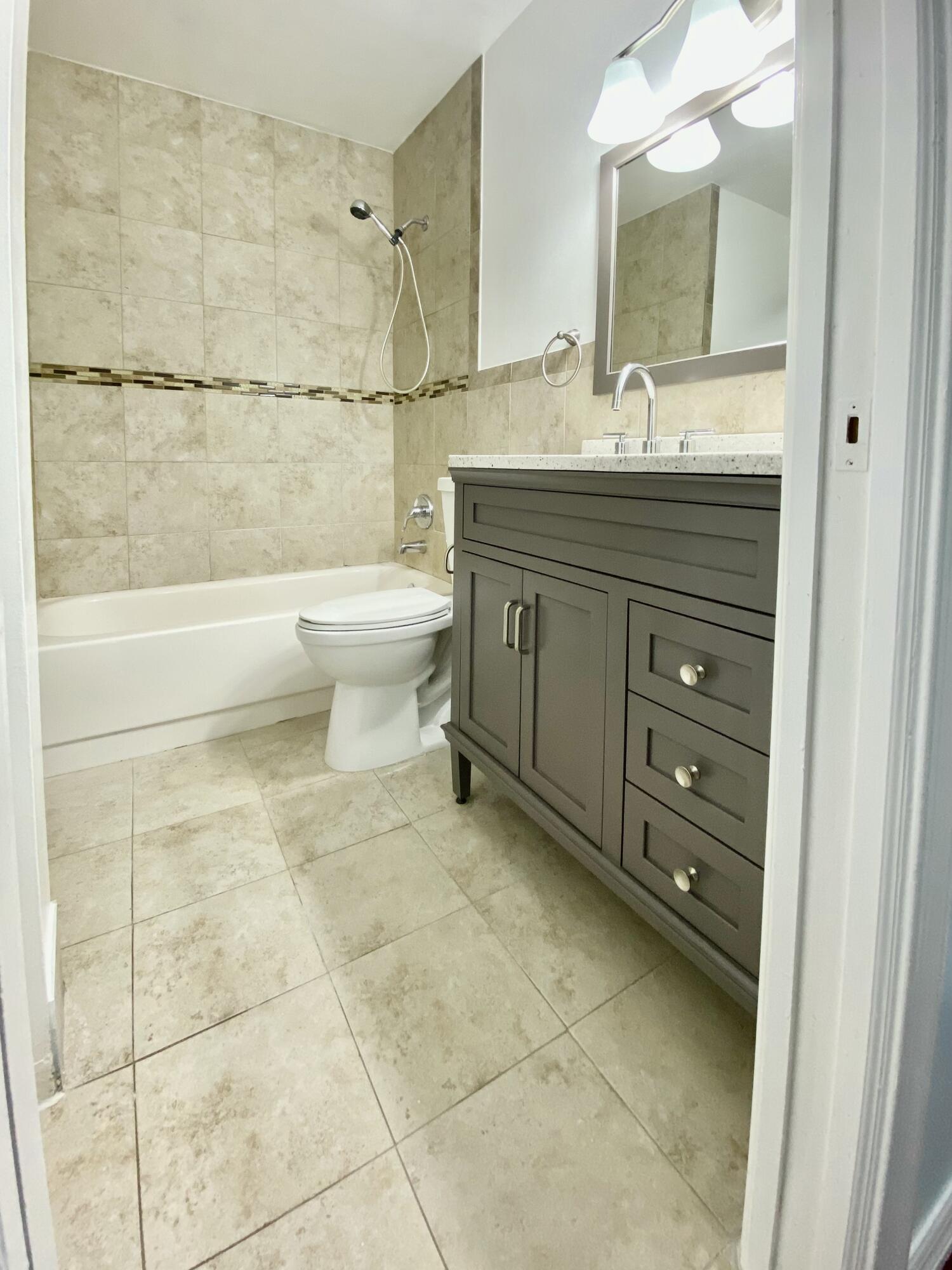 139 SPARROW Drive 2G