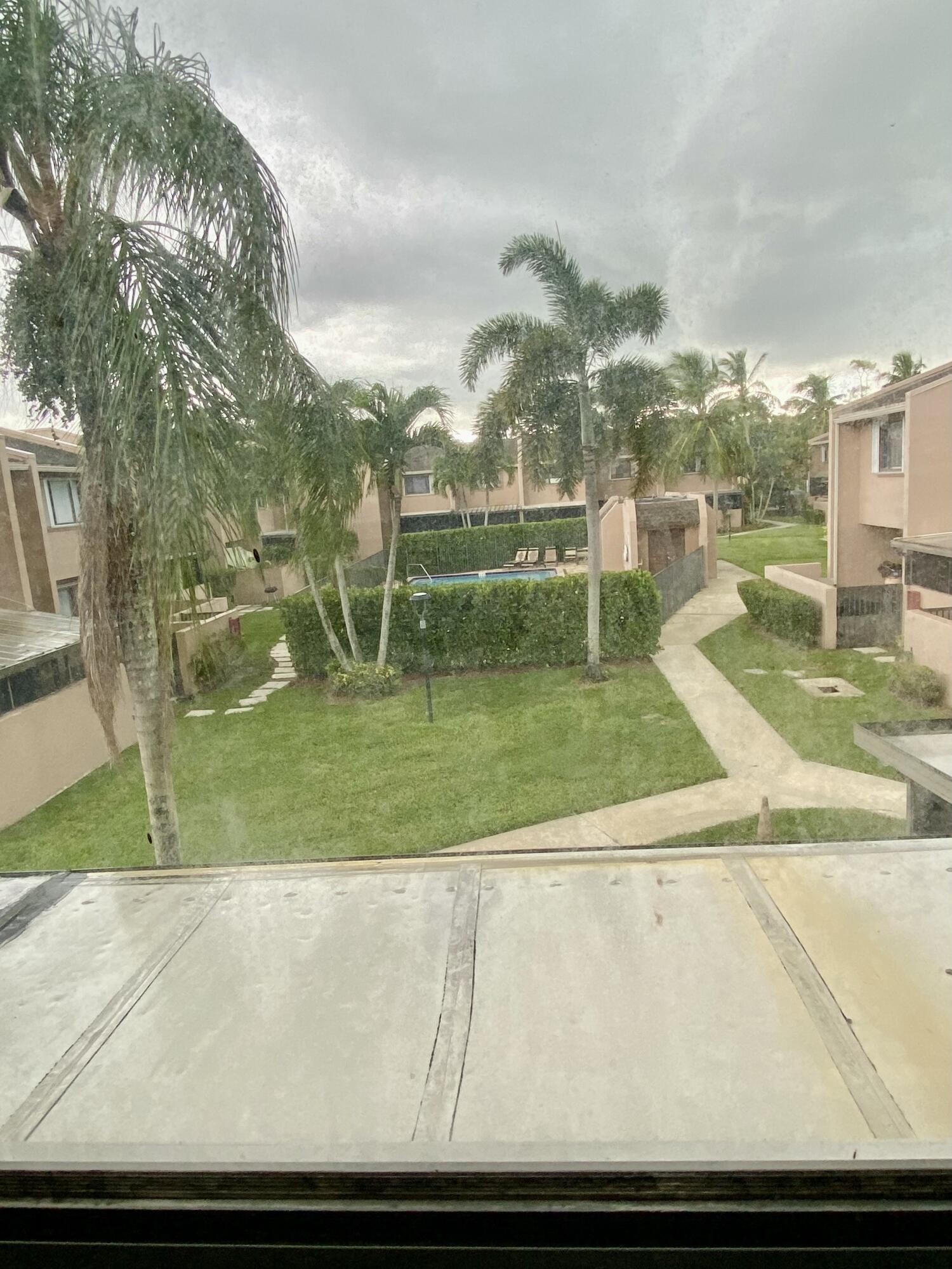 139 SPARROW Drive 2G
