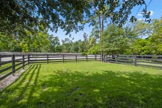 708 Rambling Drive Circle ~ Barn & Apartment