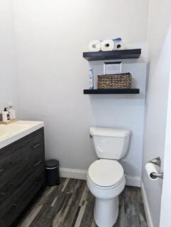 708 Rambling Drive Circle ~ Barn & Apartment