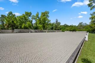 708 Rambling Drive Circle ~ Barn & Apartment