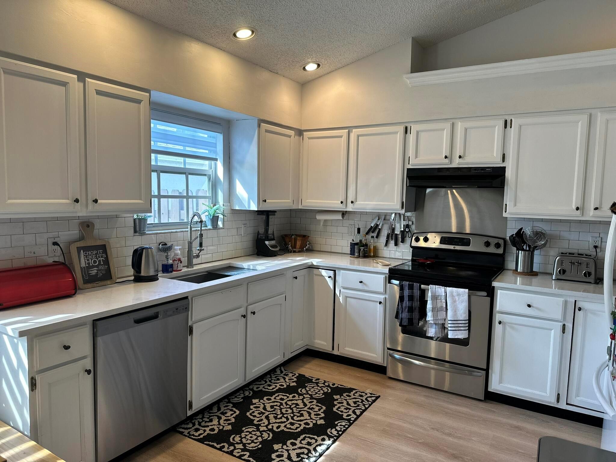 1011 Song Sparrow Lane