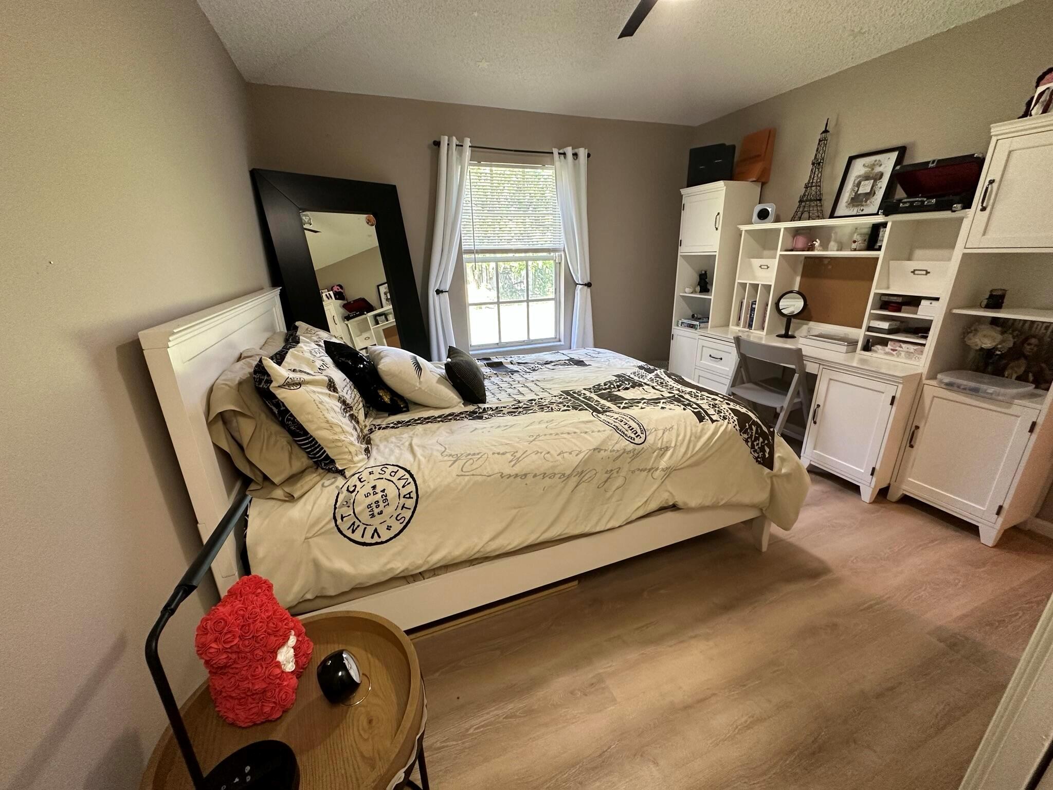 1011 Song Sparrow Lane