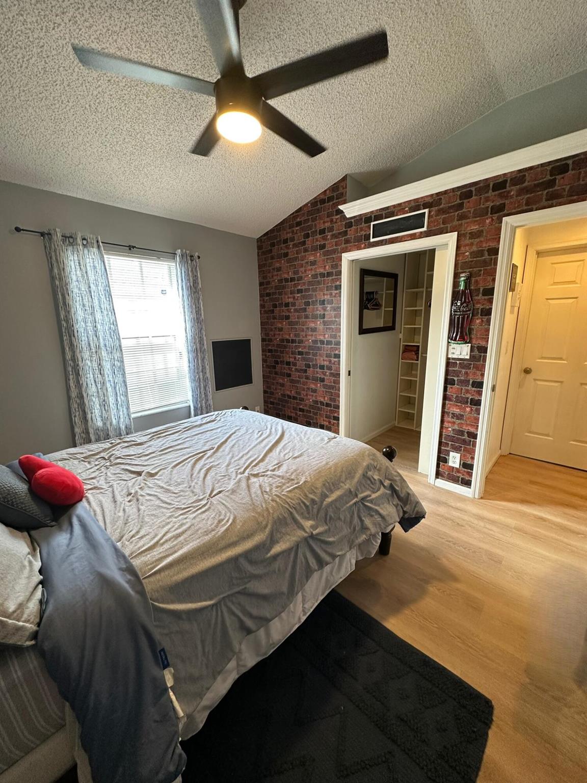 1011 Song Sparrow Lane