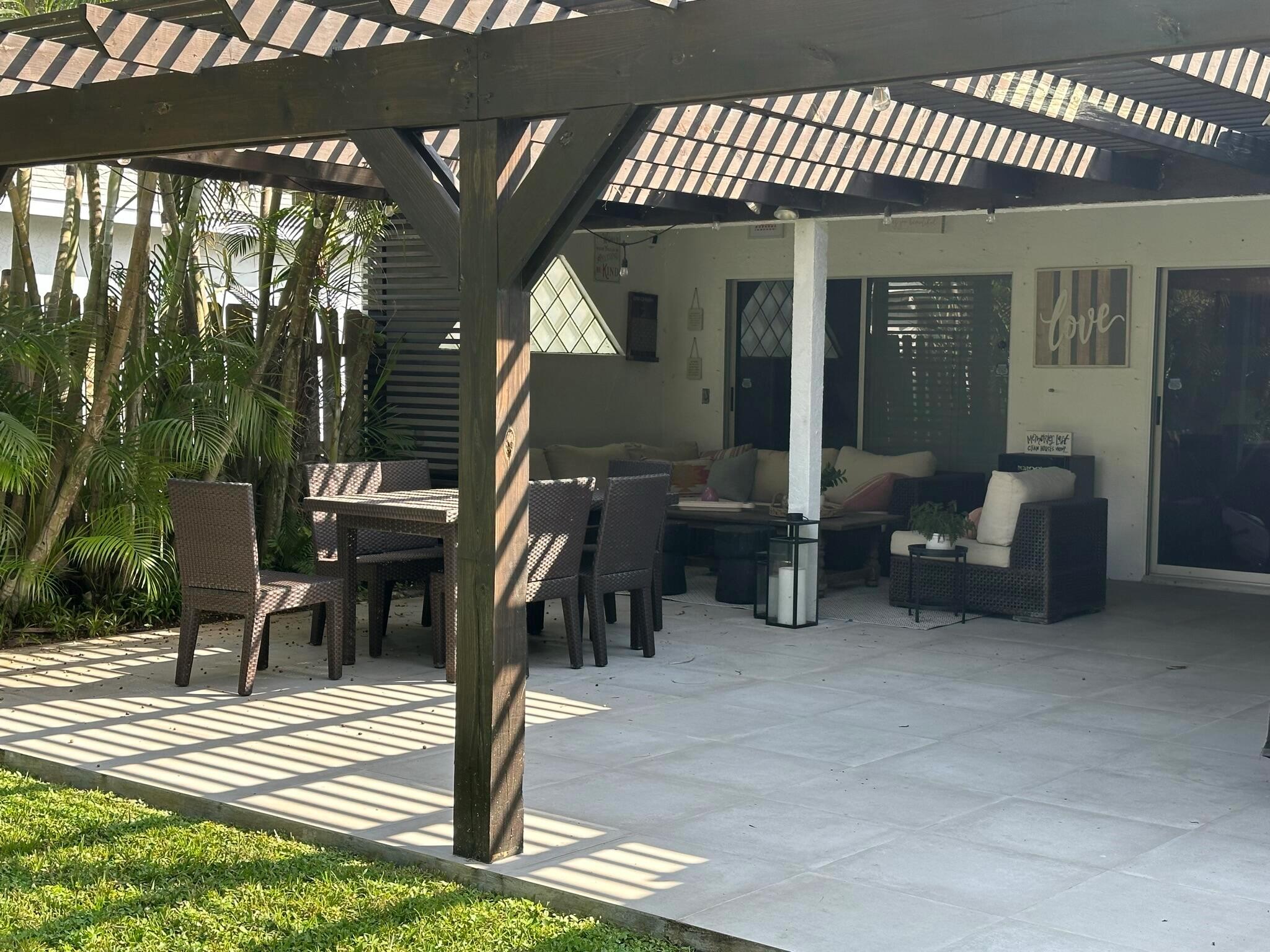 1011 Song Sparrow Lane