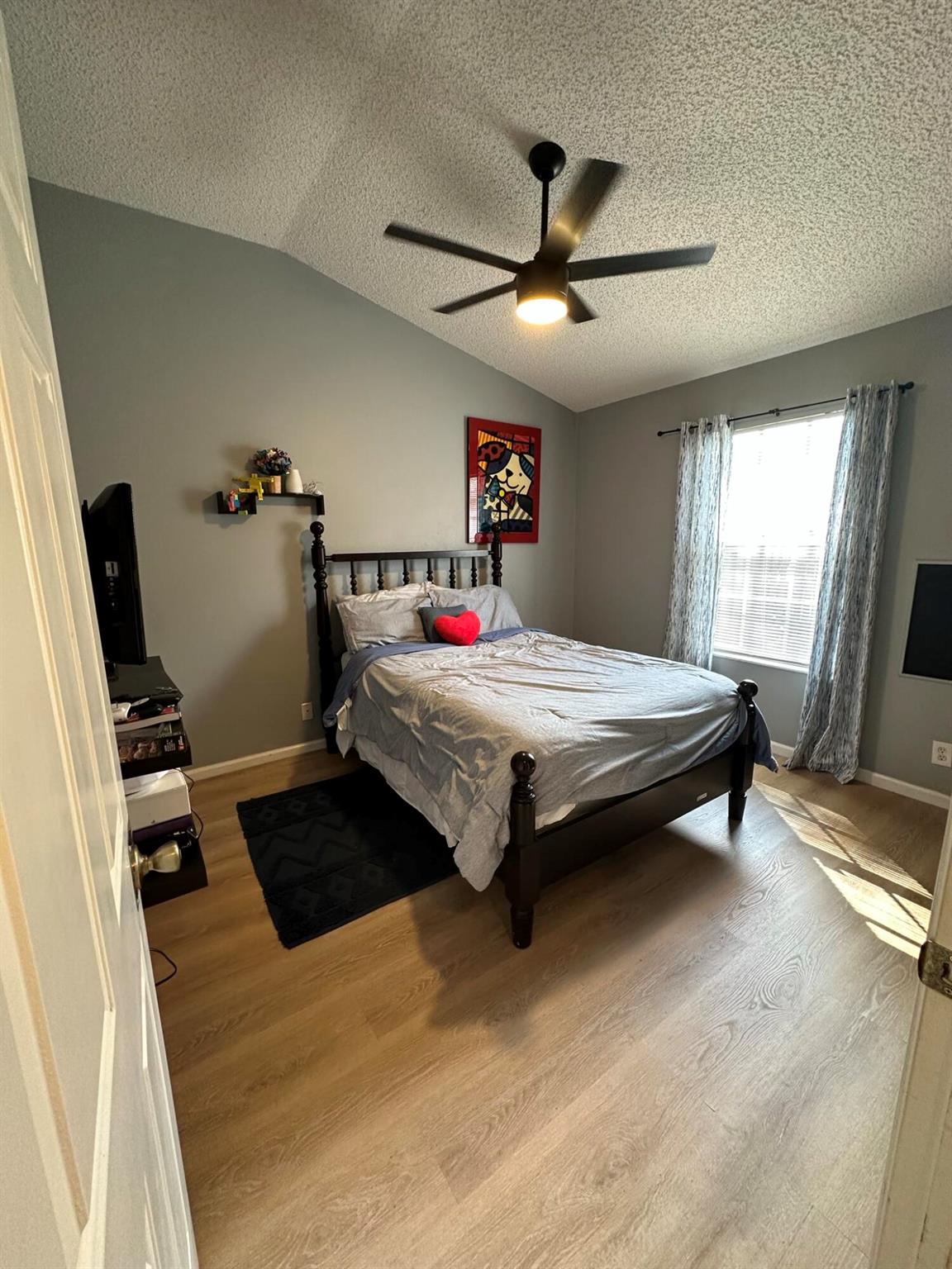 1011 Song Sparrow Lane