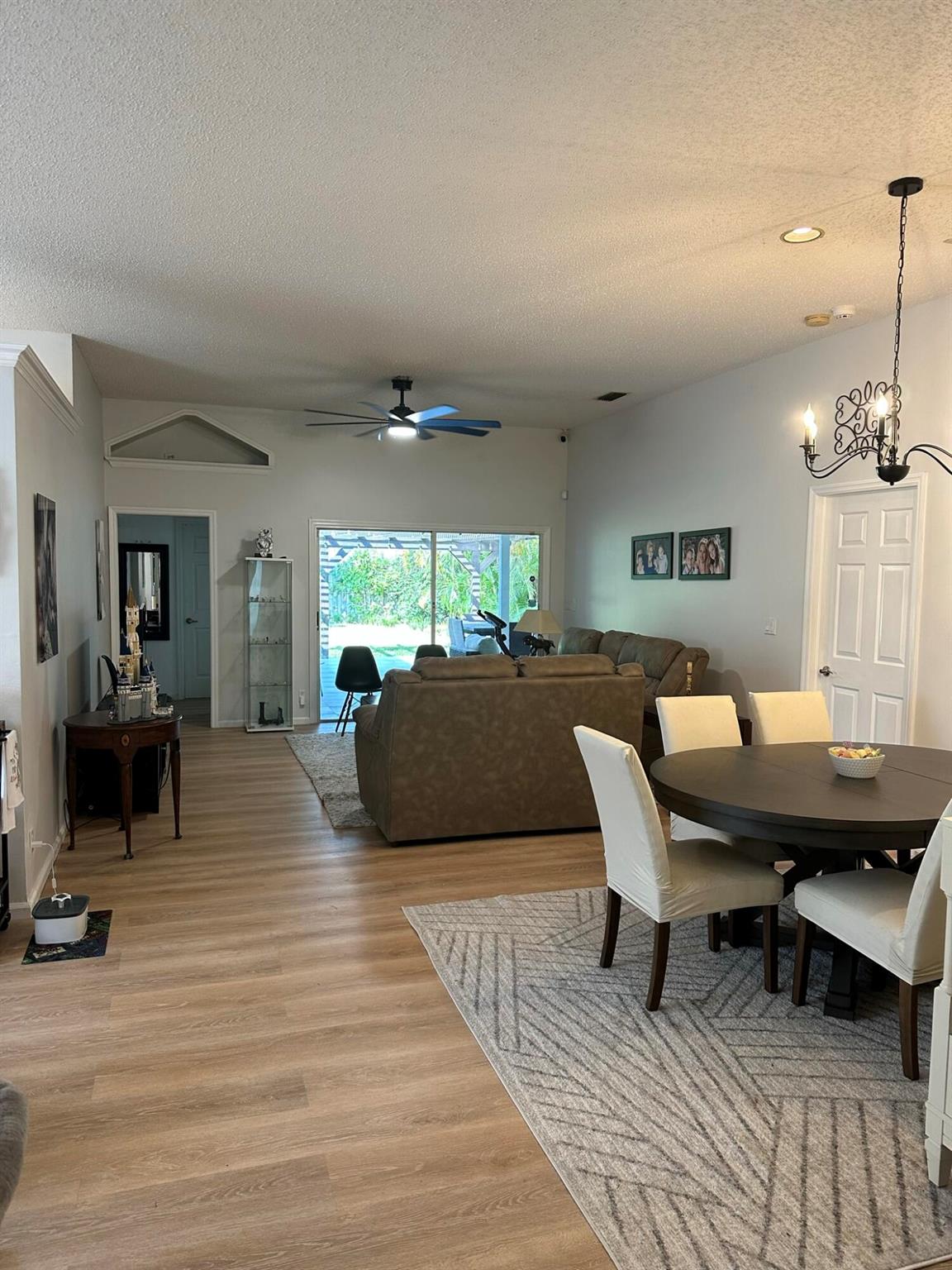 1011 Song Sparrow Lane