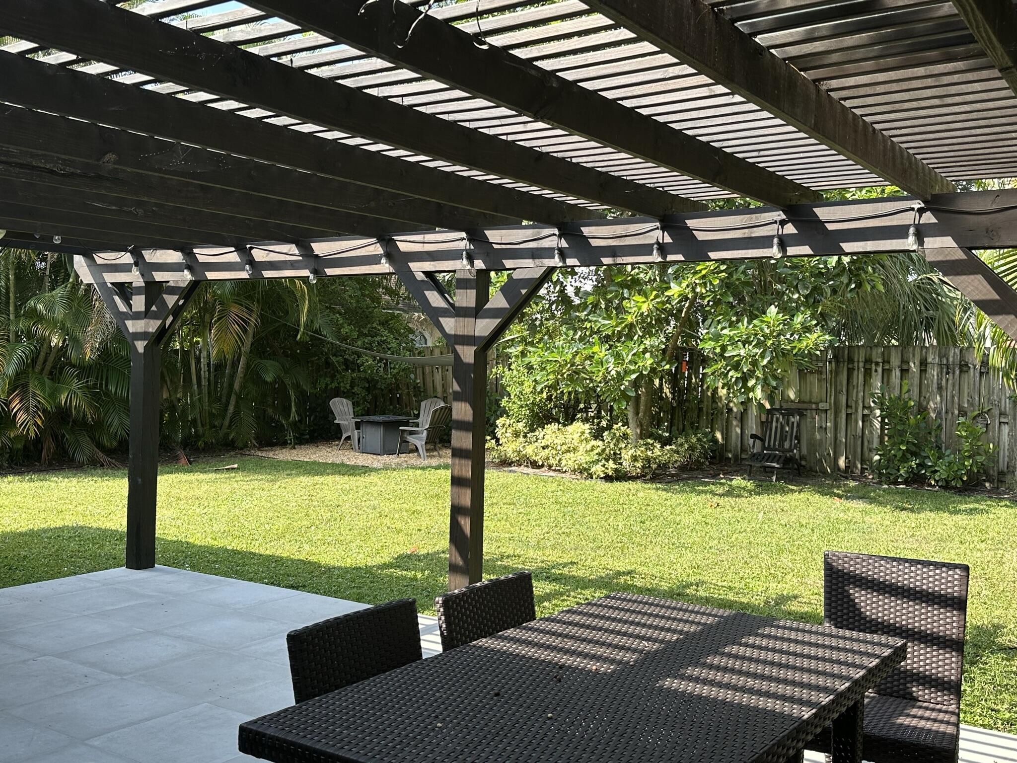 1011 Song Sparrow Lane