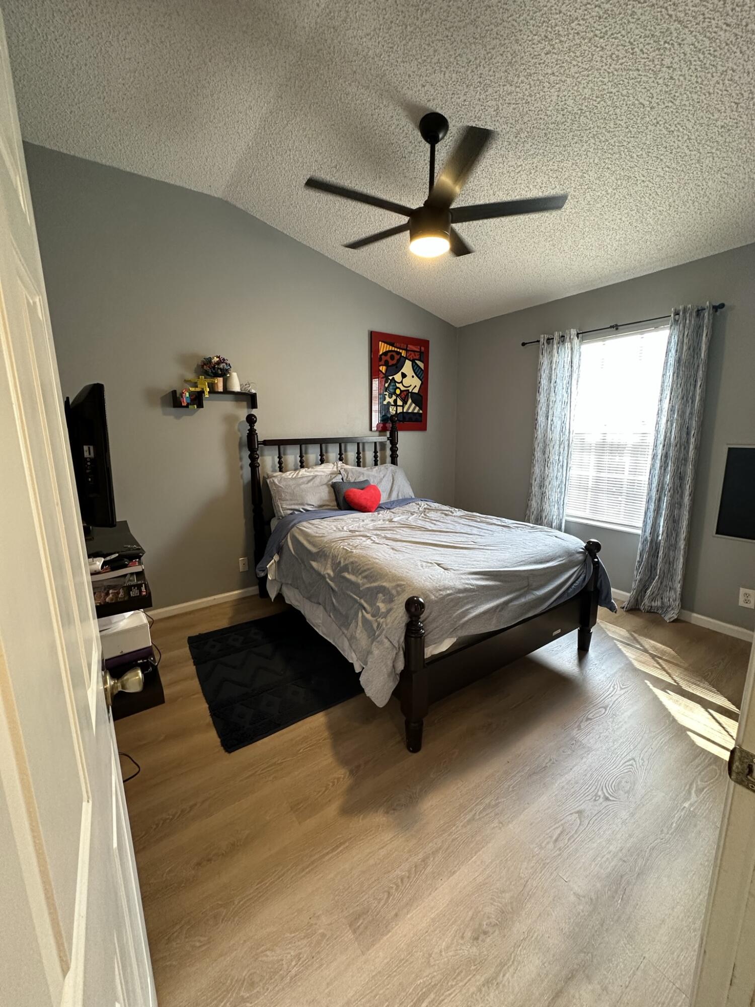 1011 Song Sparrow Lane