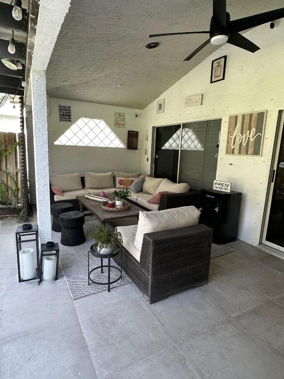 1011 Song Sparrow Lane