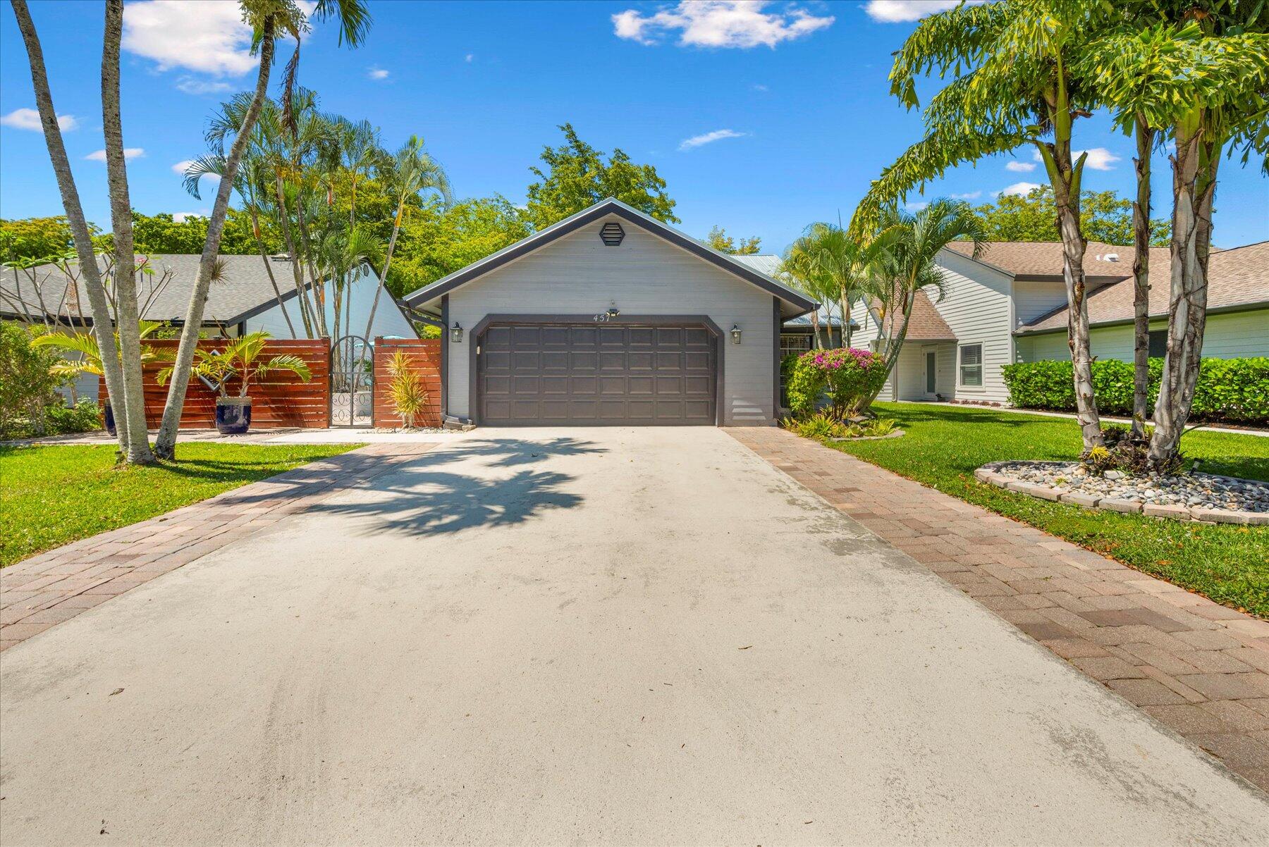 457 Golden Wood Way