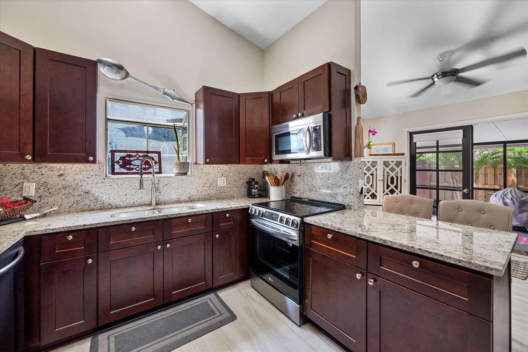 457 Golden Wood Way