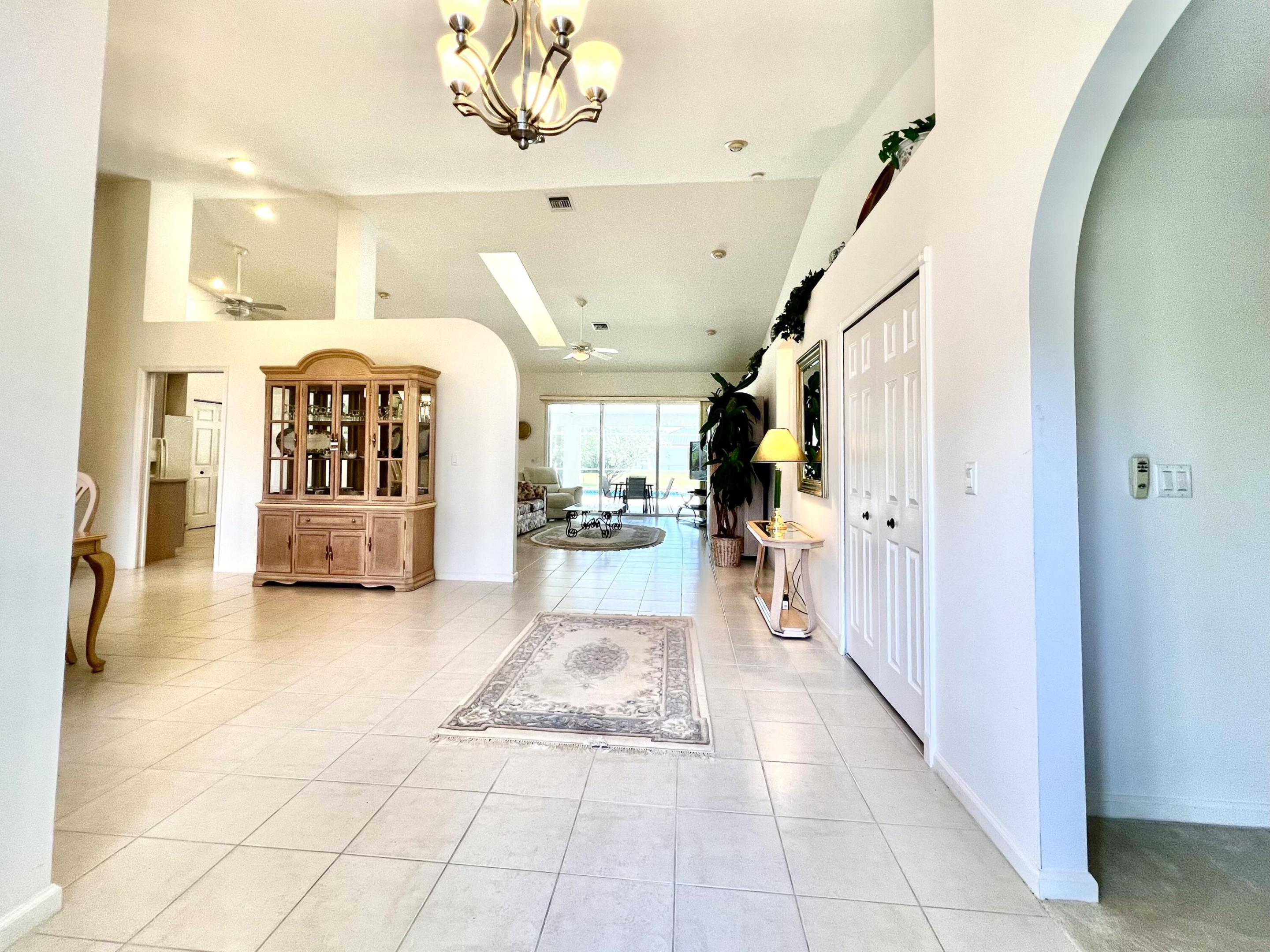 15885 Schweizer Court