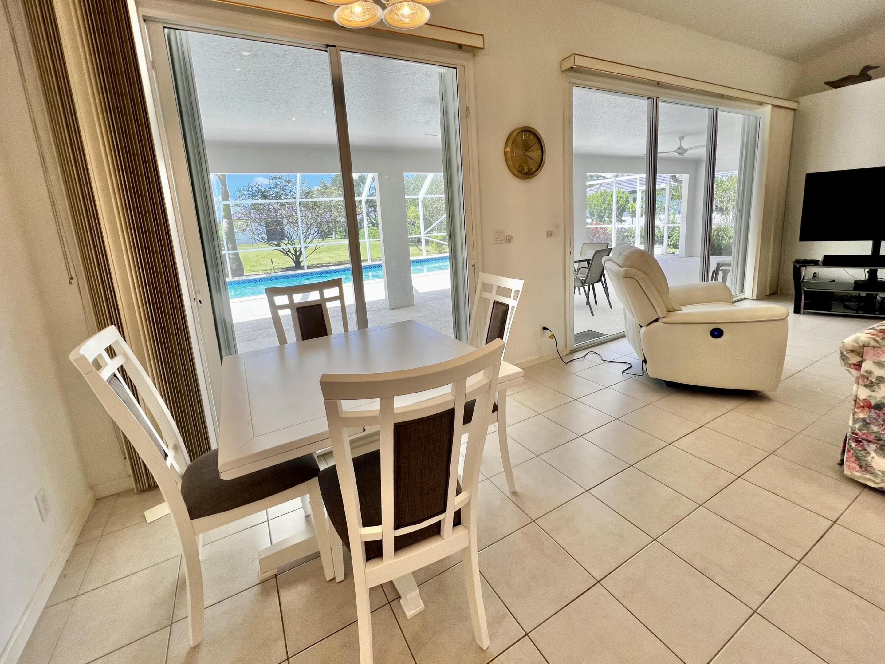 15885 Schweizer Court