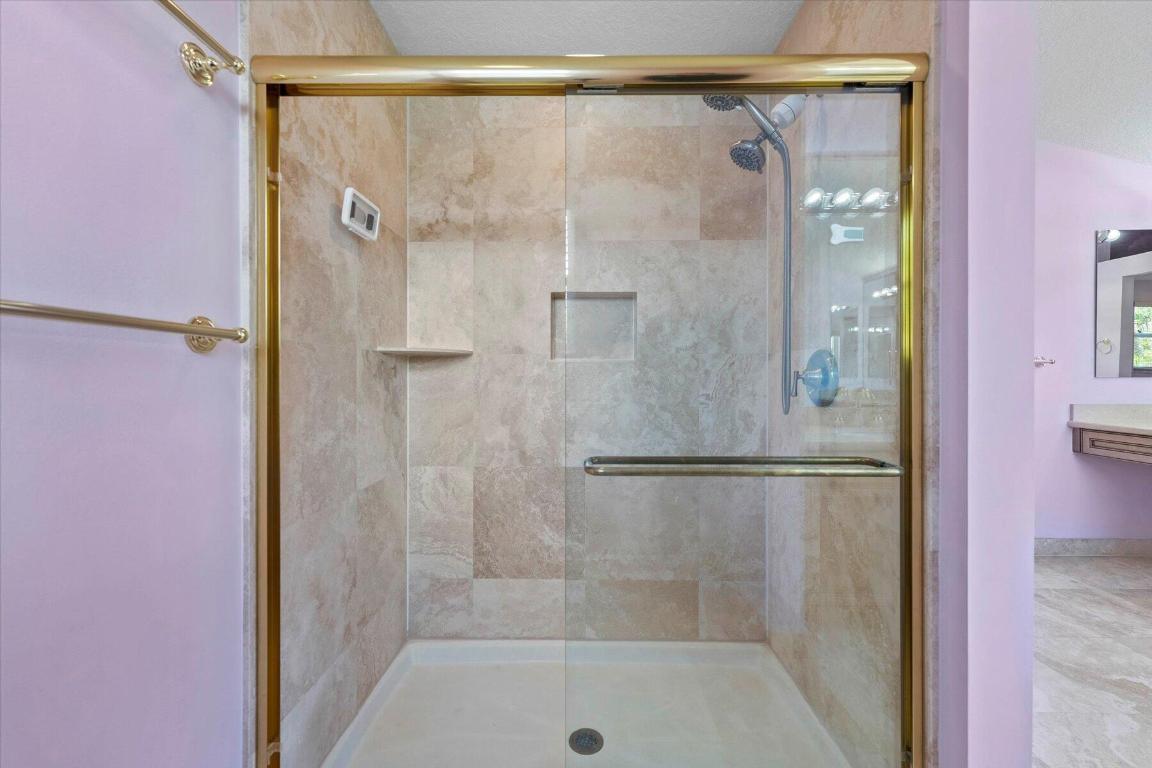 1674 E Classical Boulevard